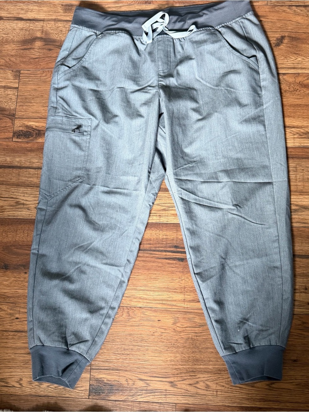 Figs Womens Gray Jogger Scrub Pants with Drawstring Waist Zip Pocket XXL Petite